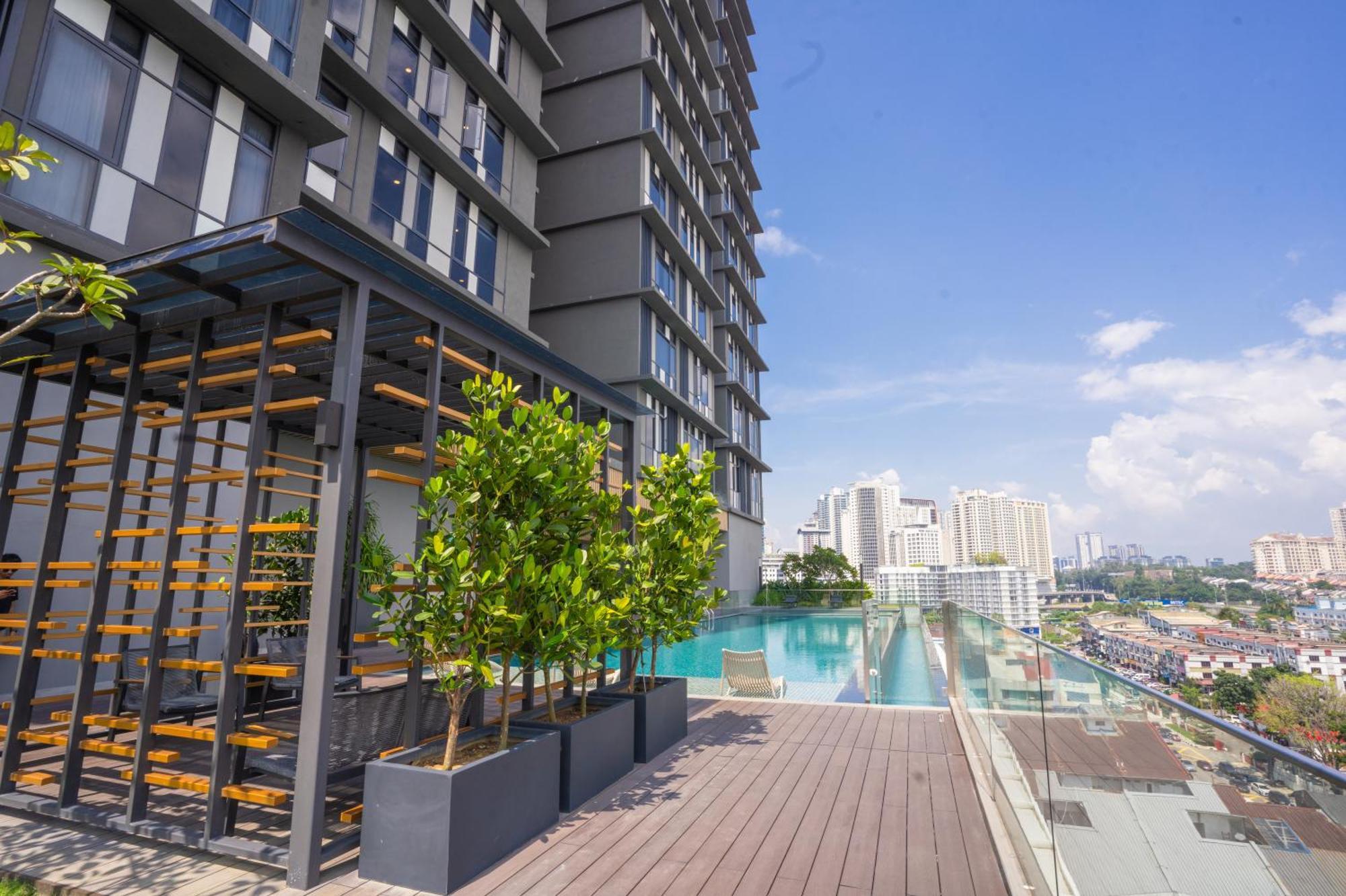 Societe Hartamas Aparthotel Kuala Lumpur Ngoại thất bức ảnh