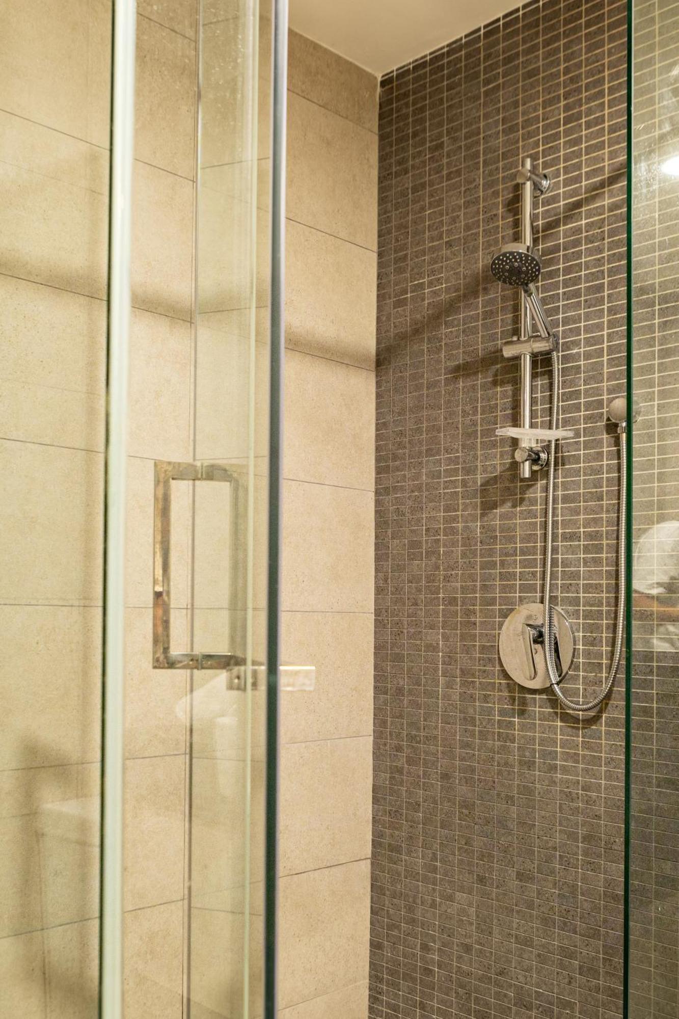 Societe Hartamas Aparthotel Kuala Lumpur Ngoại thất bức ảnh